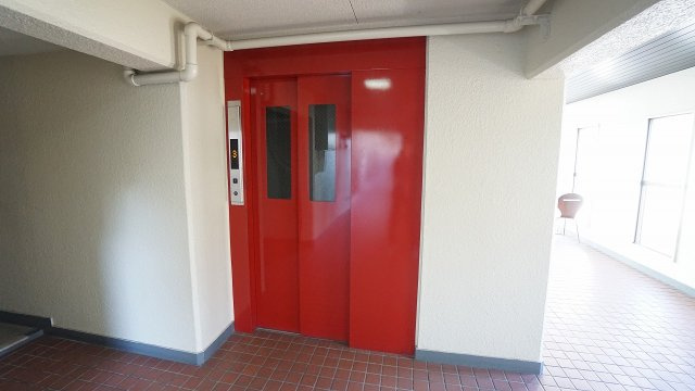 エレベーター