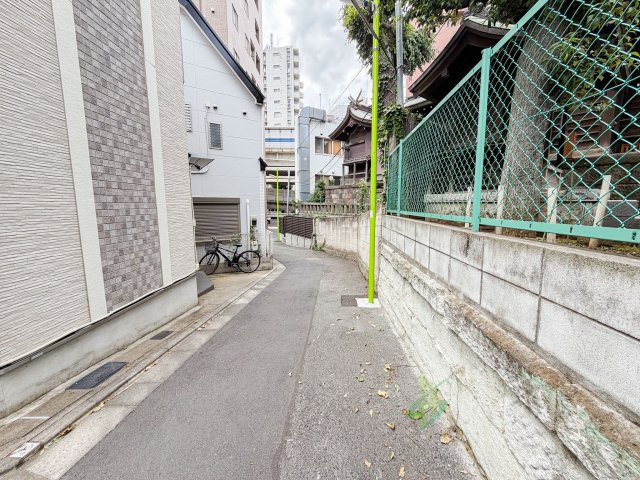 前面道路含む現地写真