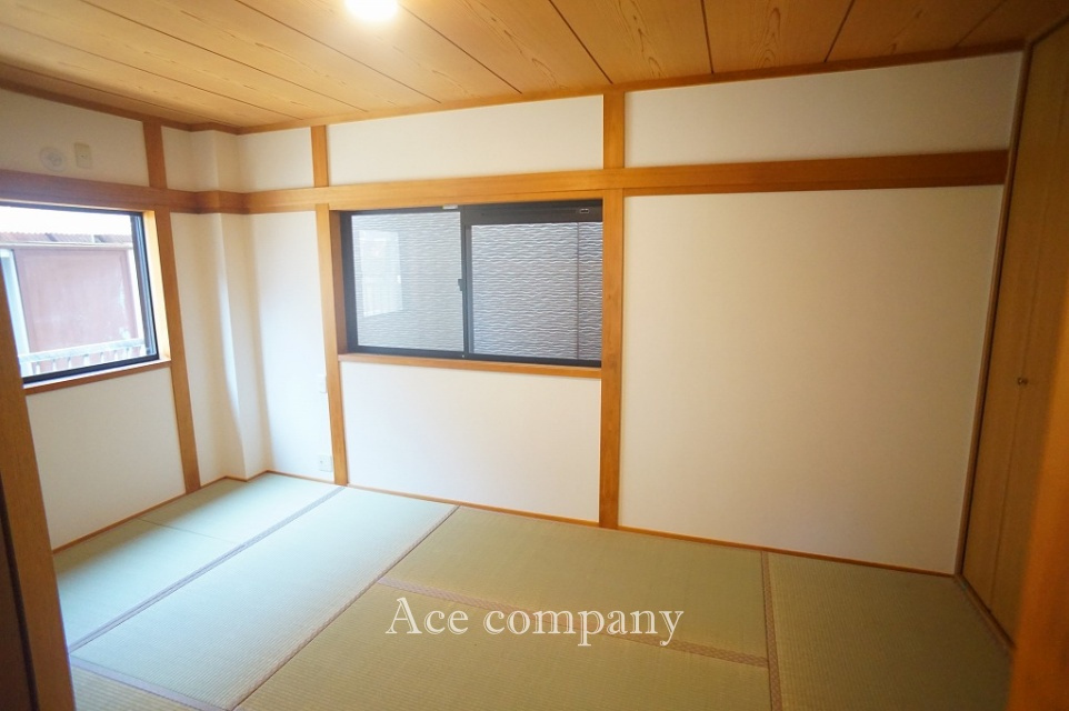 【2階：和室7.5帖】畳表替え、襖・障子張替え済みです☆