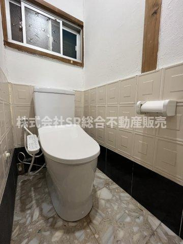 温水洗浄便座付きです
