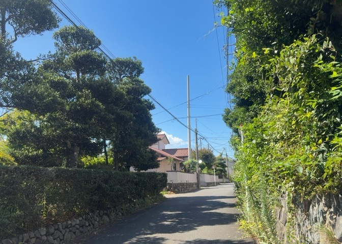 田園風景が味わえる土地に住みたい！海や山の見える自然豊かな土地に住みたい！などご要望に併せて当社営業がご提案させて頂きます。当社が抱えている数ある物件の中からお客様が納得する1件を一緒に探しましょう！