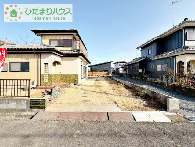 マイホームなら駐車場代がかかりません！しかも、自宅の駐車場で洗車ができます！今までコイン洗車に行っていた手間も省けて、節約にもつながります(^^♪