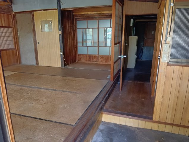 土間から和室に上がれる間取りは、古き良き日本家屋を感じます！