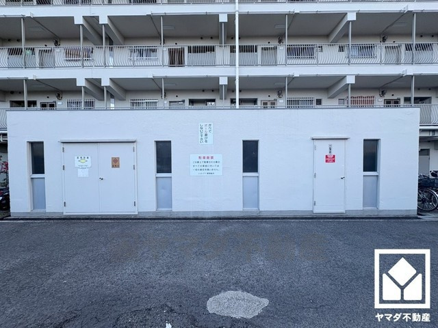ペット飼育不可のマンションですが、小鳥や観賞魚等は可能です。