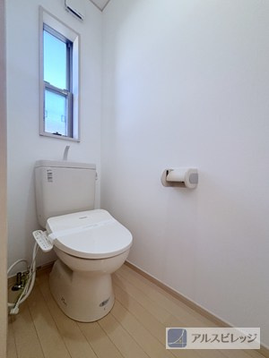 シンプルで使いやすいトイレです