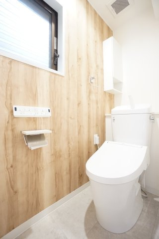 温水洗浄便座付きトイレは節水型で、お水の節約にも♪