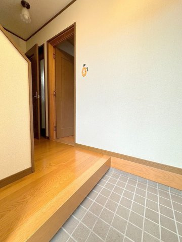 陽当りの良い玄関です