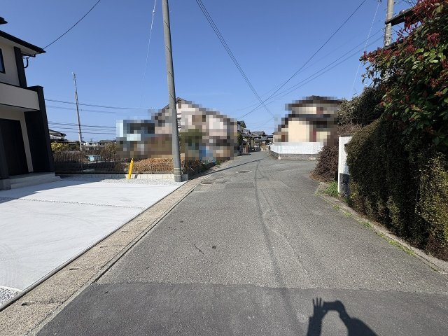 現地写真。前面道路です。
