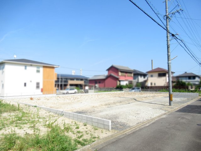 全3区画の宅地分譲