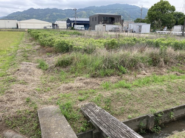 外観：322000558021