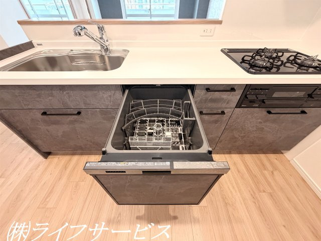 家事の時短にうれしいビルトイン食器洗浄乾燥機付