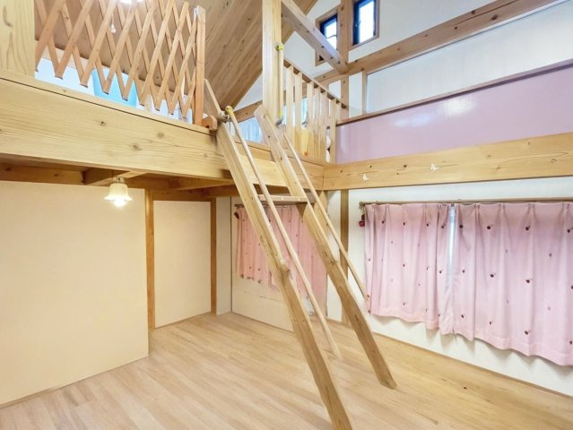 ※物件写真は一部、AIによる画像処理を行っており家具や備品が削除されております。現況とは異なることをご承知ください。