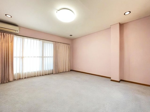 ※物件写真は一部、AIによる画像処理を行っており家具や備品が削除されております。現況とは異なることをご承知ください。