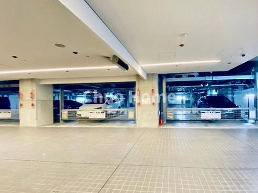 【敷地内駐車場】最新の空き状況や費用などの詳細は担当スタッフまでお問い合わせください。