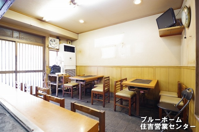 ■別角度からの店舗部分です