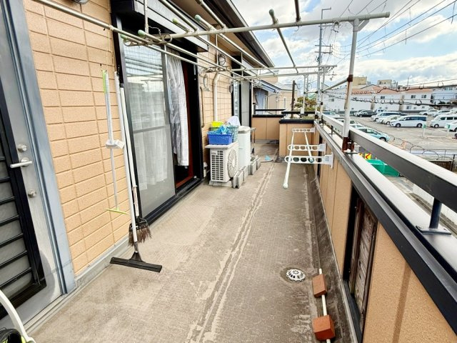 広々としたバルコニーです