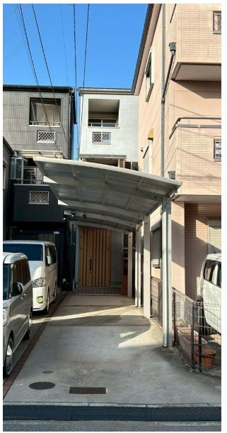 外観：327002229324