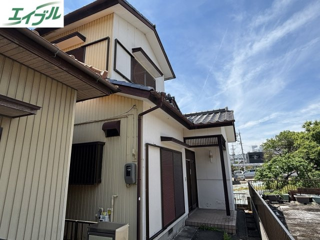 閑静な住宅地。イオン小牧店まで徒歩16分。
