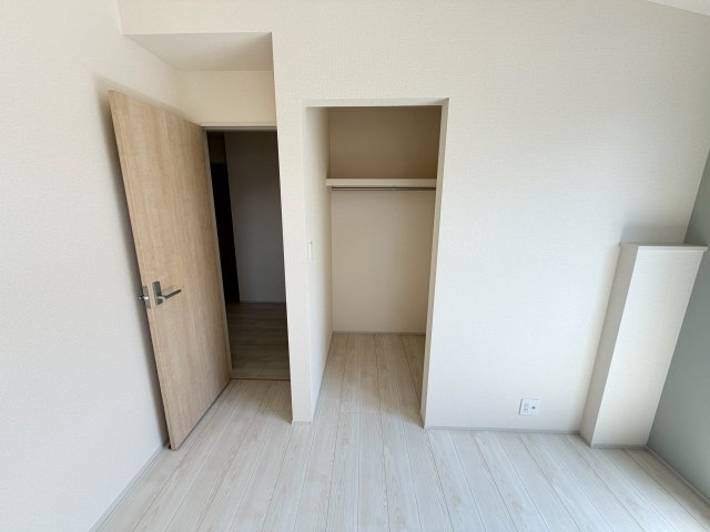 収納付きで、お部屋がすっきり片付きます。