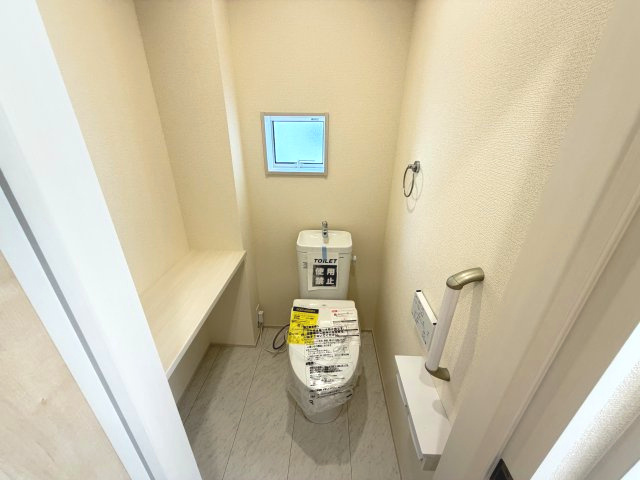 清潔感とうれしい機能性を兼ね備えた、使いやすいシャワートイレ