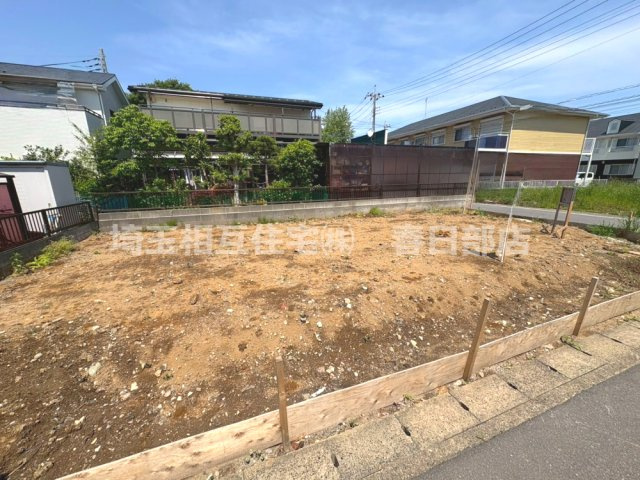 開放感あふれる南東角地に立地！土地面積約35坪・自由設計で夢のマイホームはいかがでしょうか！