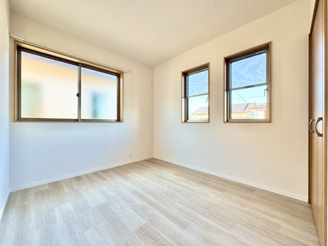 2回の洋室は、全居室フローリング！