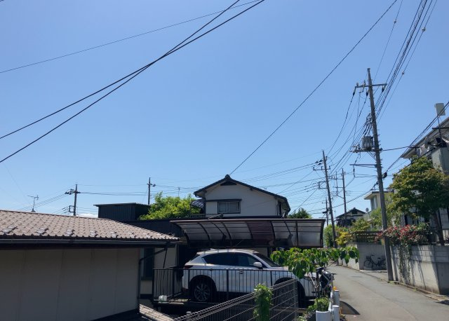 土地の地勢が高台の場合、景色を綺麗にみることができ、景色にこだわってお家探ししている方におすすめです！また平坦地よりも風通しがいいというメリットがあります。デメリットもあるので是非現地でご確認下さい。