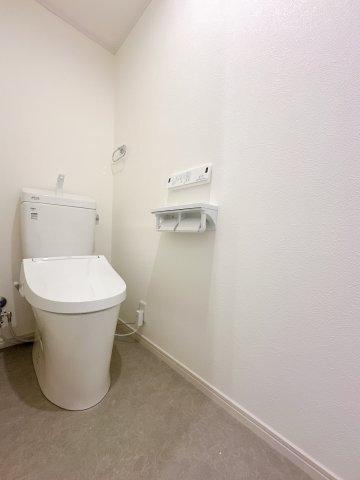 トイレです。あると嬉しいウォシュレット付きです◎