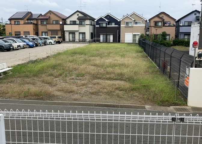 土地探しをしていると都市計画区域という言葉を目にすると思います。法律によって、都道府県知事や国土交通大臣が指定するエリアのことを指しており、都市計画区域は市街化区域と市街化調整区域に分けられています。