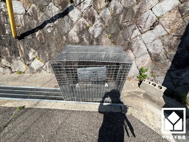 衛生面にもしっかりと配慮が行き届いた、心地よく利用できるゴミ置き場です。