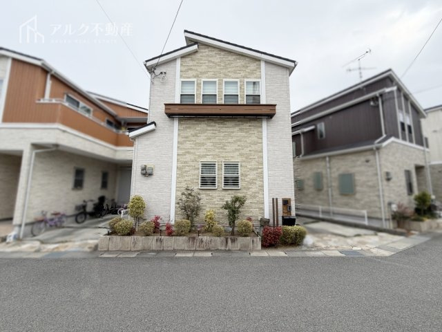 外観：328000624766