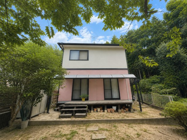 家族の憩いの場として活用できるお庭
