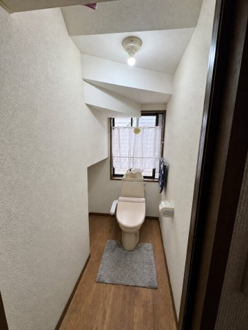 清潔感のある使いやすいトイレです