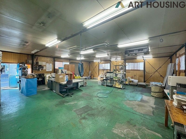 【相模原市緑区若柳　売倉庫・工場・事務所の内装】