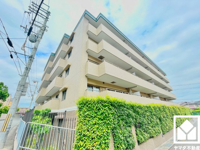 全居室に窓がございます。明るい陽光がたっぷり差し込む心地よい生活空間です。