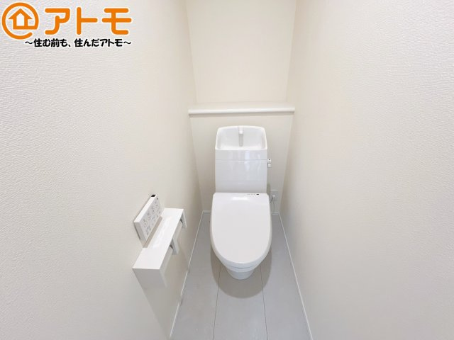 毎日使うトイレだからこそ機能性を重視したいですよね！温水洗浄便座で快適な時間をお過ごしください♪
