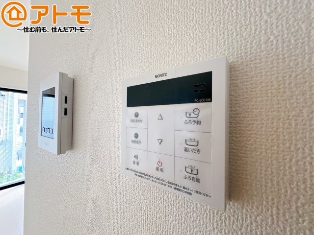 ボタンひとつで湯張りのできるオートバス機能♪