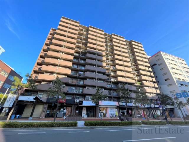 外観：327002167402