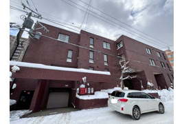 アルファコート伏見の外観