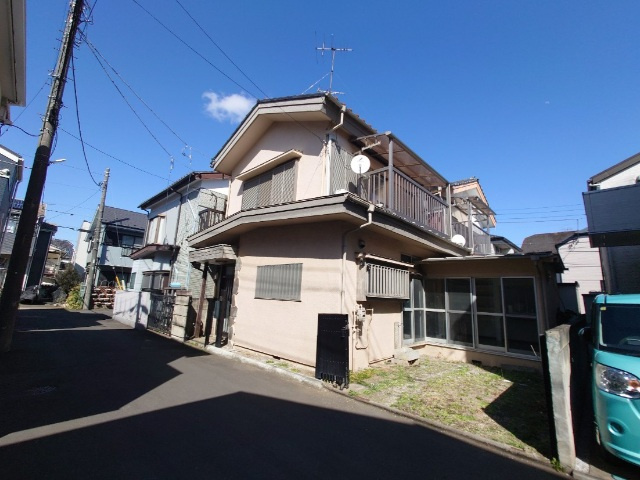 10年ほど前にリフォーム履歴あり。室内きれいにお使いです