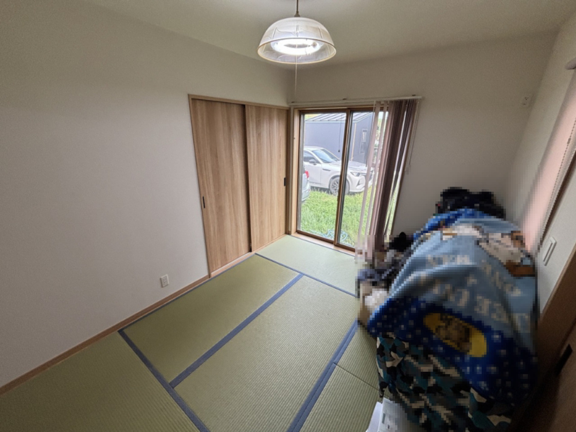居住中ですが、室内キレイにお使いです！　ご内覧の際は弊社までお気軽にご連絡ください！