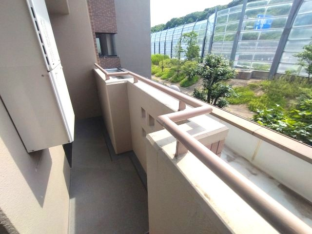 北西側のバルコニー。通風良好！