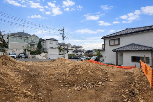 ◆一戸建てを中心とした街並みが整然と続き、周辺は高い建物が建っていないので、緑の多い閑静な趣を感じる環境です。街並みや周辺環境も重要なポイントです！！