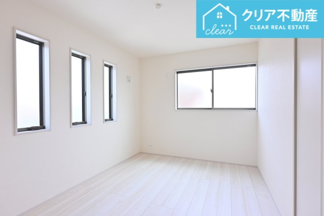 子ども部屋にピッタリな2階の洋室です！