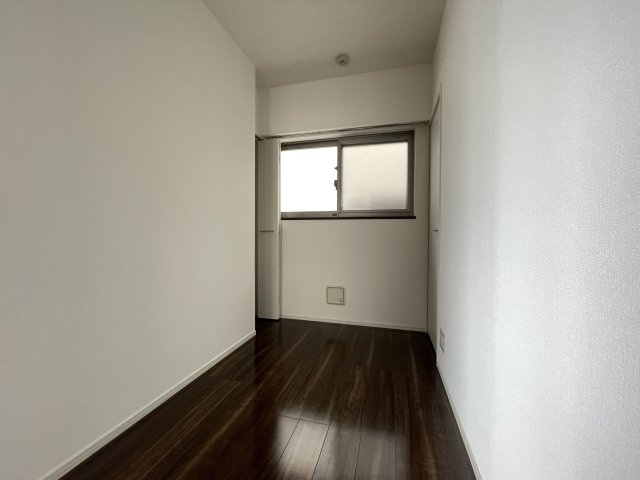 静かに仕事をするのにもピッタリな空間です。　