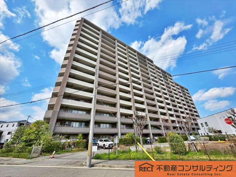 外観：328000625300