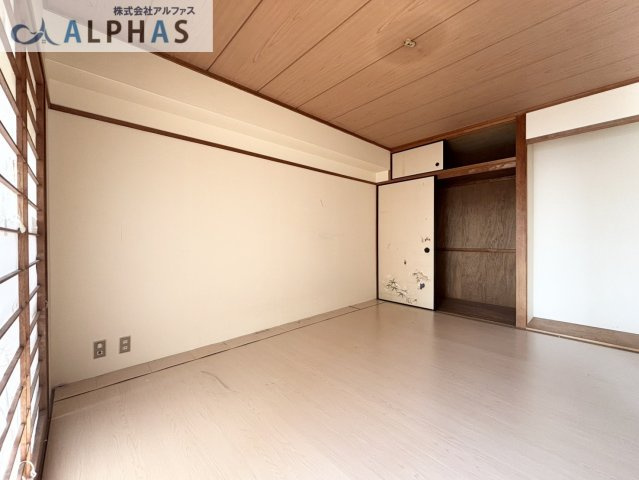 各居室に収納がありお部屋がスッキリと片づきます♪