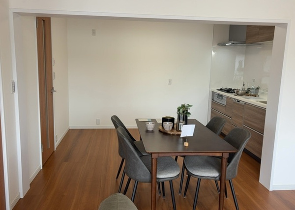 【相模原富士マンションＢのダイニング】