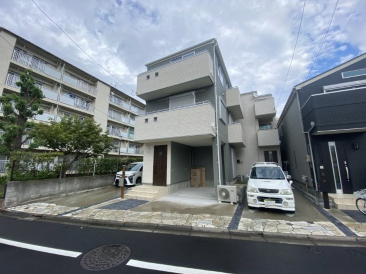 外観：313004526026