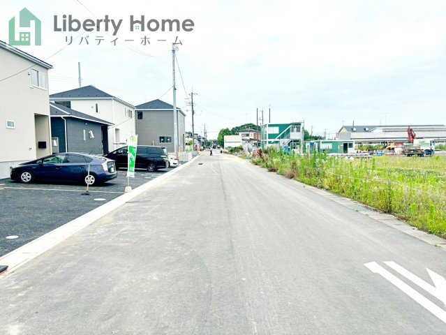 前面道路含む現地写真
